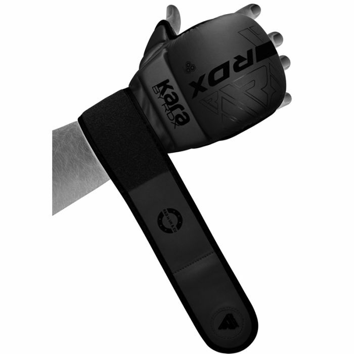 F6 Kara MMA Sparring Handsker