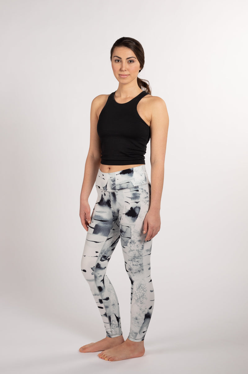 Silver birch, Soahki black leggings