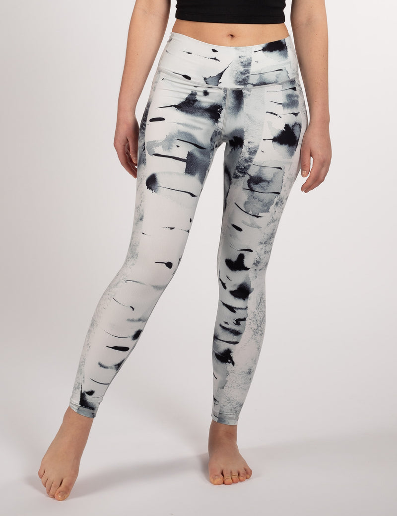 Silver birch, Soahki black leggings